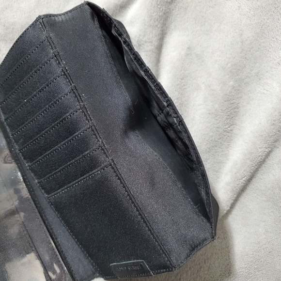 Bond Street Genuine Black Leather Trifold Checkbook Wallet - Picture 6 of 10